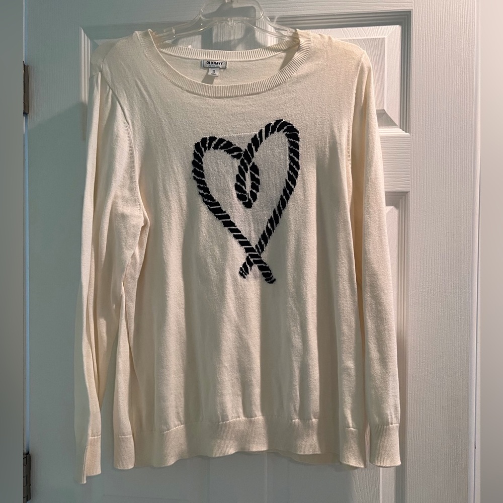 NWOT Old Navy Vintage Cream Color Lightweight Sweater